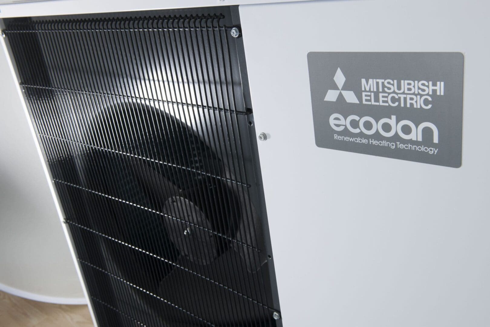 ecodan-product-close-up-scaled