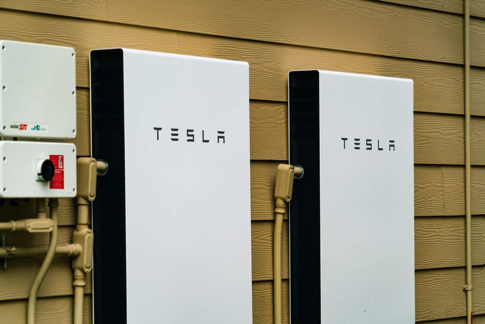 2025-05-07-tesla-powerwall-ultimate-guide